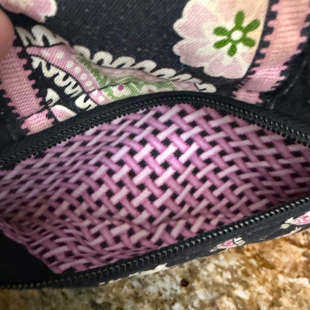Retired Vera Bradley Pink Elephants wallet - Picture 5 of 6
